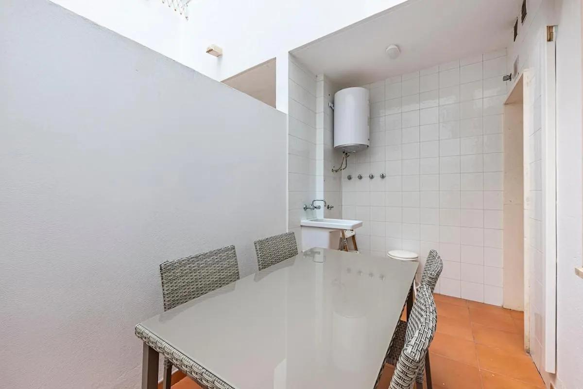 Cozy & Comfy Seaside Retreat In Estepona Hiszpania